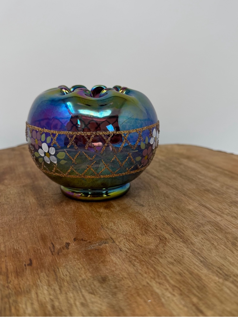 Fenton Art Glass Carnival Glass Rose Bowl Plum Amethyst Iridescent Hand Painted - Picture 6 of 8